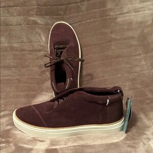 Toms Women’s Forest Brown Suede Sneakers, Size 9